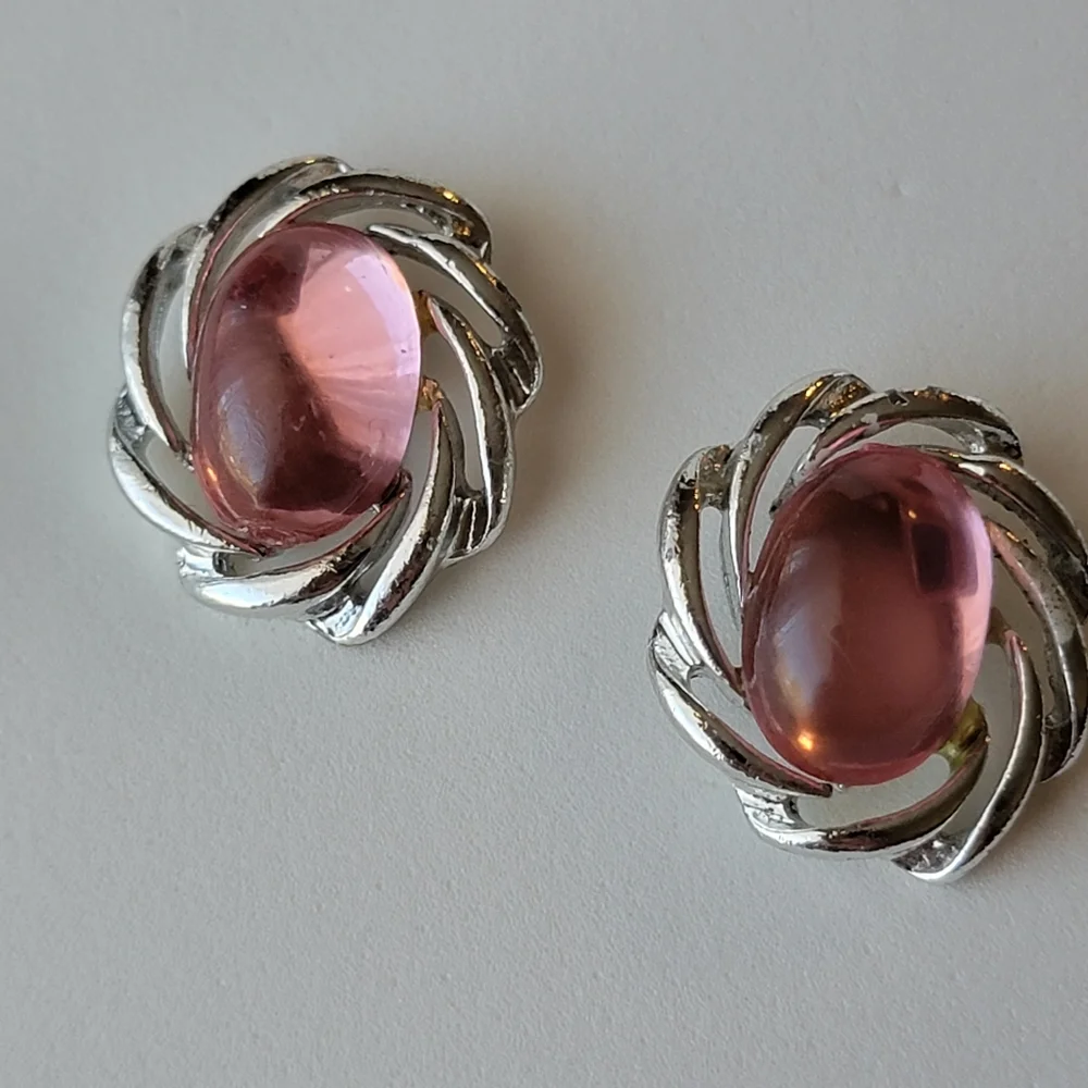 Pretty Pink Silver Tone Swirl Cabochon Flower Earrings Faux Pink Moonstone Gem